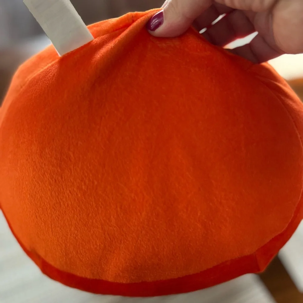 Reeces‎ Halloween Squishmallow
